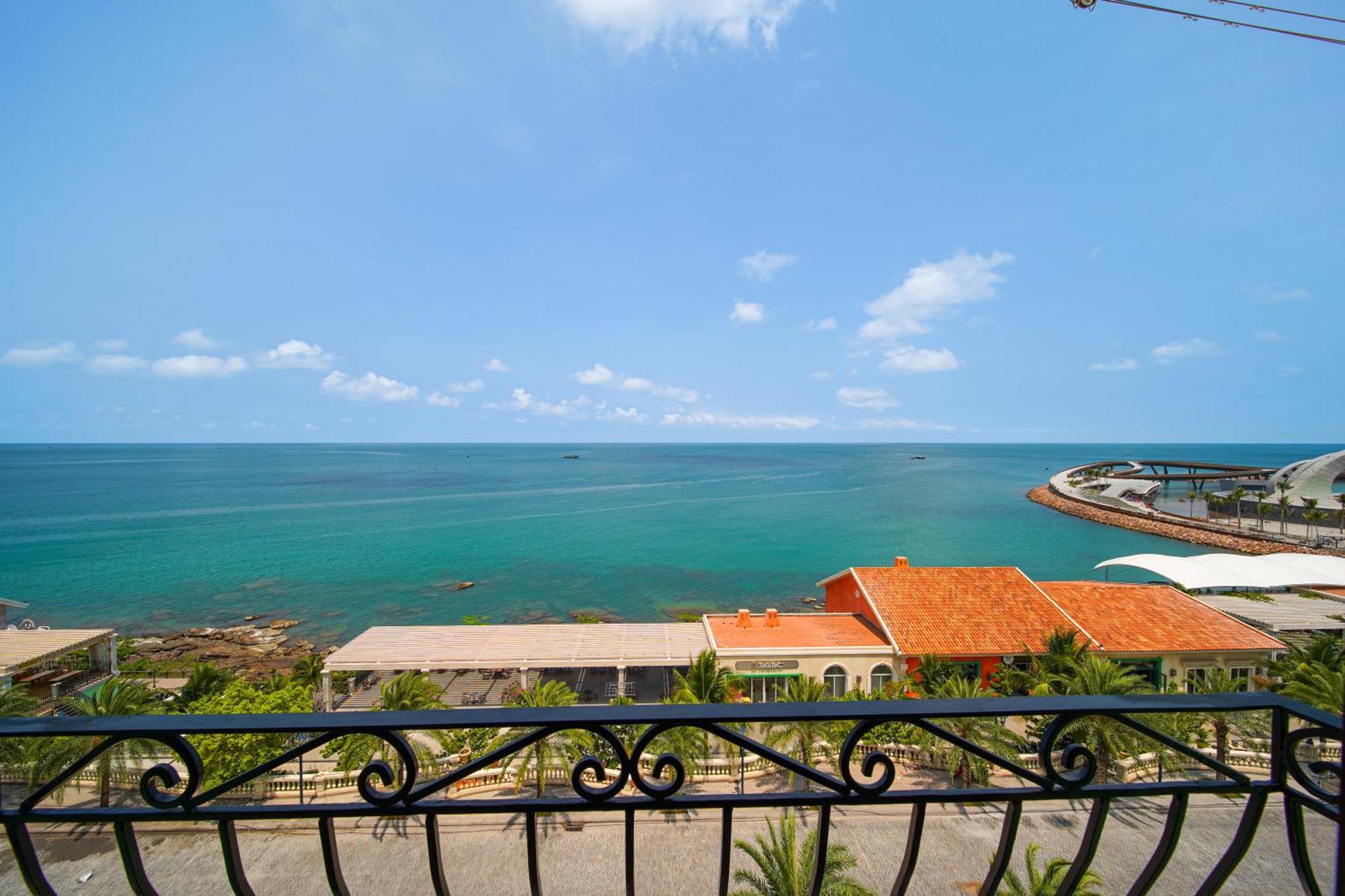 Roma Hotel Phu Quoc - Free Airport Shuttle & Sunset Town Tour Extérieur photo